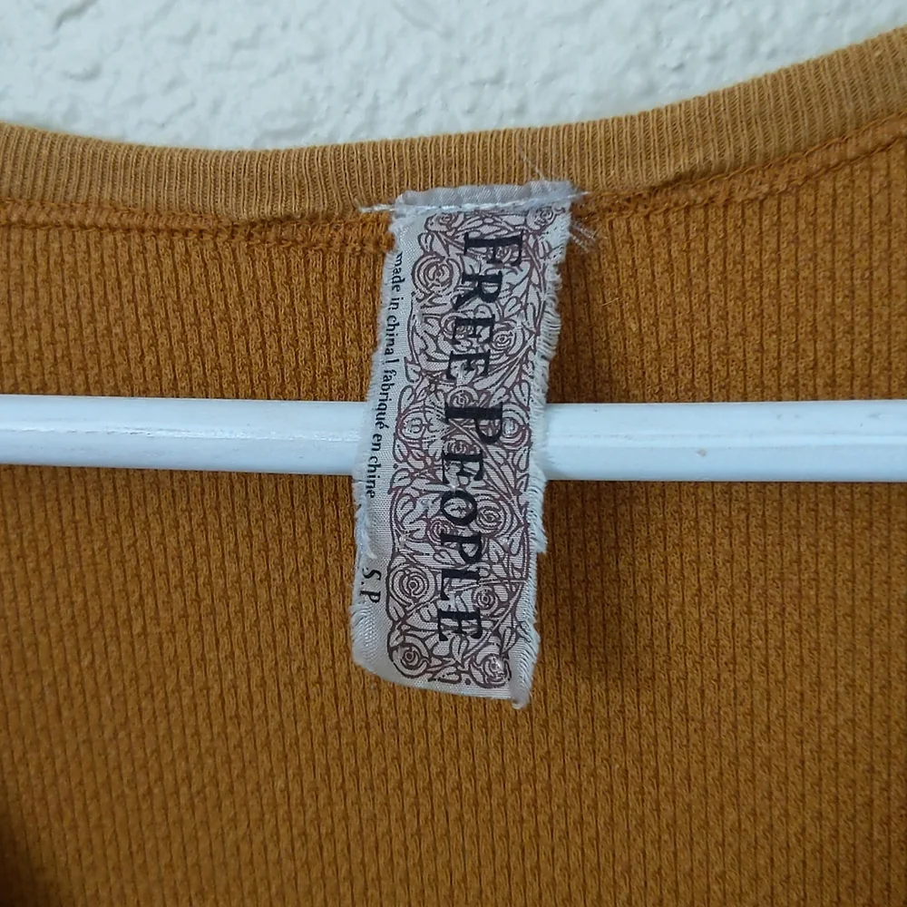 Free People Crafty Cuff Gold Lace Thermal Top S